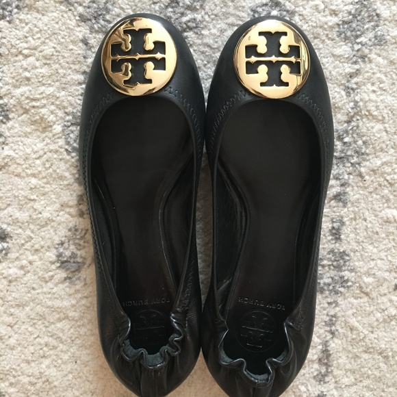 Tory Burch Shoes - Tory Burch Classic Reva Ballet Flats, Size 8